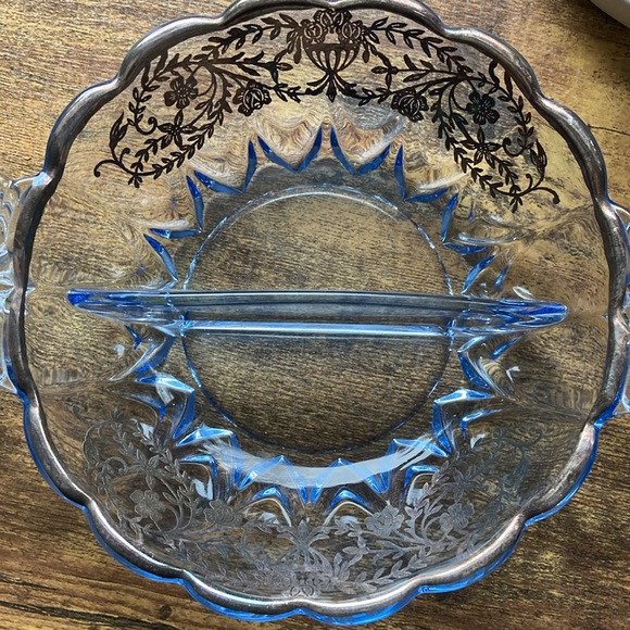Gorgeous antique divided dish - Picture 6 of 12